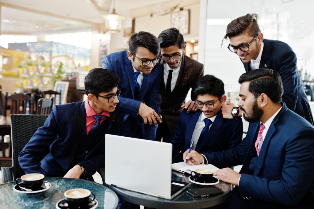 mumbai-manpower-recruitment-2025-smart-hiring-tips/